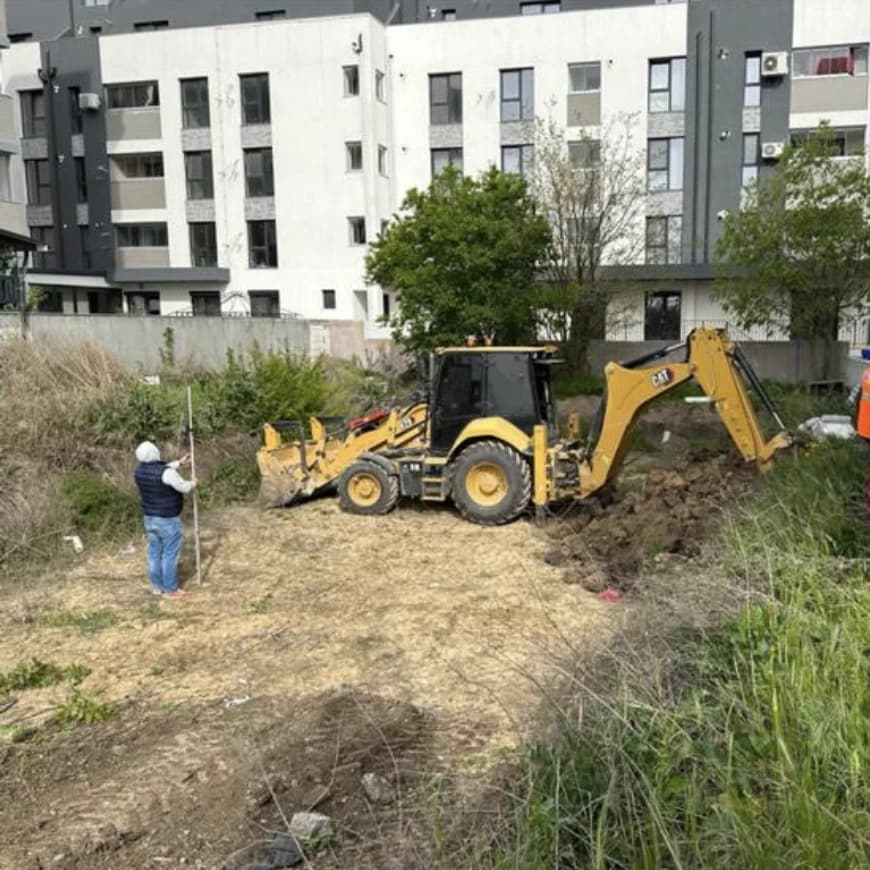 Pregătirea terenului și săpături